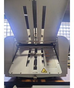 Plegadora IDEAL 8330